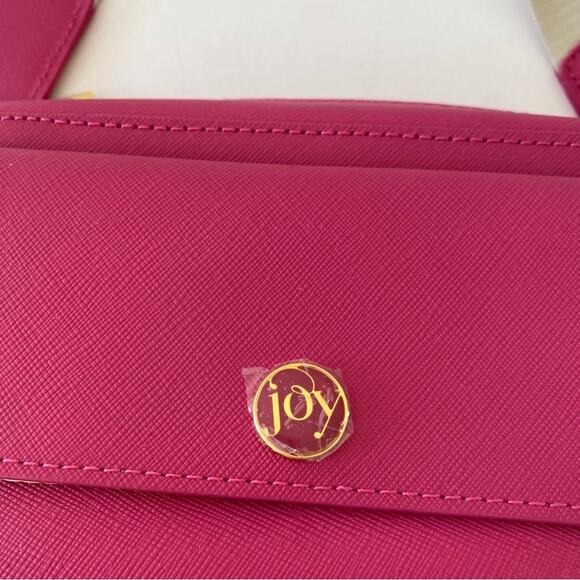 NWT Joy Clean & Chic Saffiano Leather Crossbody Camera Bag with Card Case Pink - Picture 4 of 12